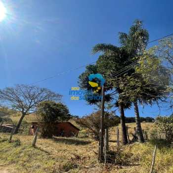 Terreno Rural em Bueno Brandão, bairro Centro