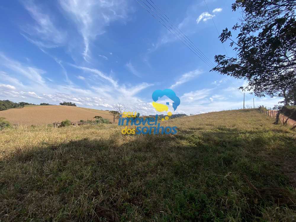 Terreno Rural em Bueno Brandão, no bairro Centro