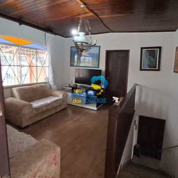 Casa em Bragança Paulista, bairro Jardim Santa Rita de Cássia