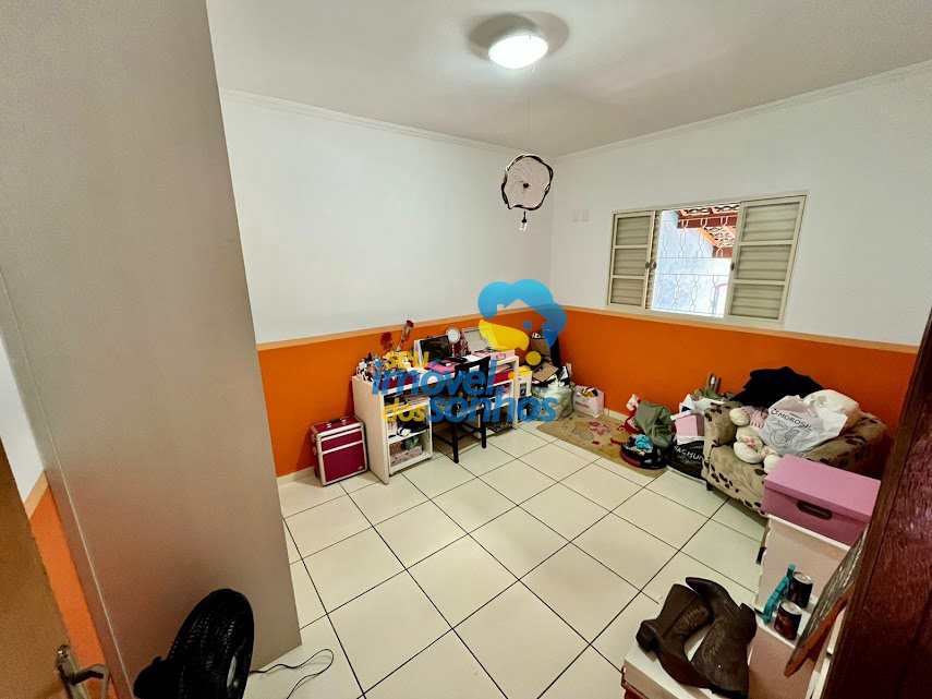 Casa em Bragança Paulista, no bairro Jardim São Miguel