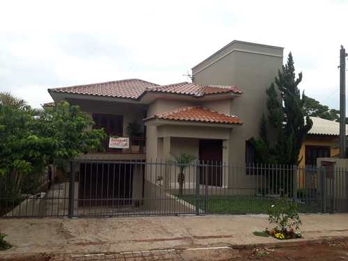 Casa, código 20 em Três de Maio, bairro Bairro Laranjeiras