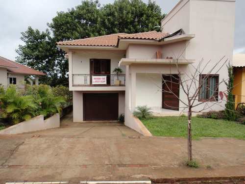 Casa, código 20 em Três de Maio, bairro Bairro Laranjeiras