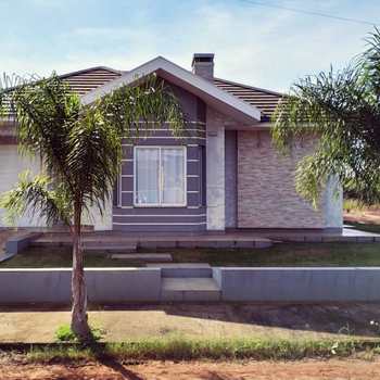 Casa em Três de Maio, bairro Bairro Jardim das Acácias