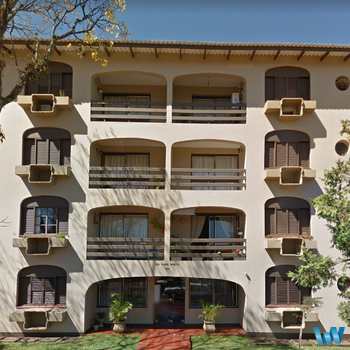 Apartamento em Santa Rosa, bairro Centro