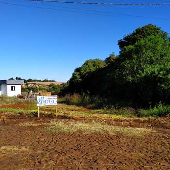 Terreno em Três de Maio, bairro Bairro Medianeira