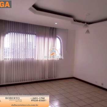 Apartamento em Capivari, bairro Centro
