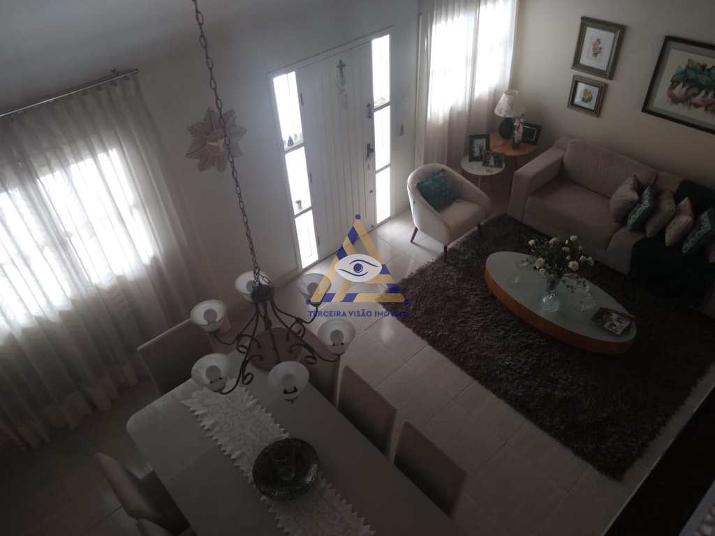 Casa em Mogi das Cruzes, no bairro Vila Suissa