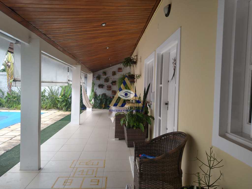 Casa em Mogi das Cruzes, no bairro Vila Suissa