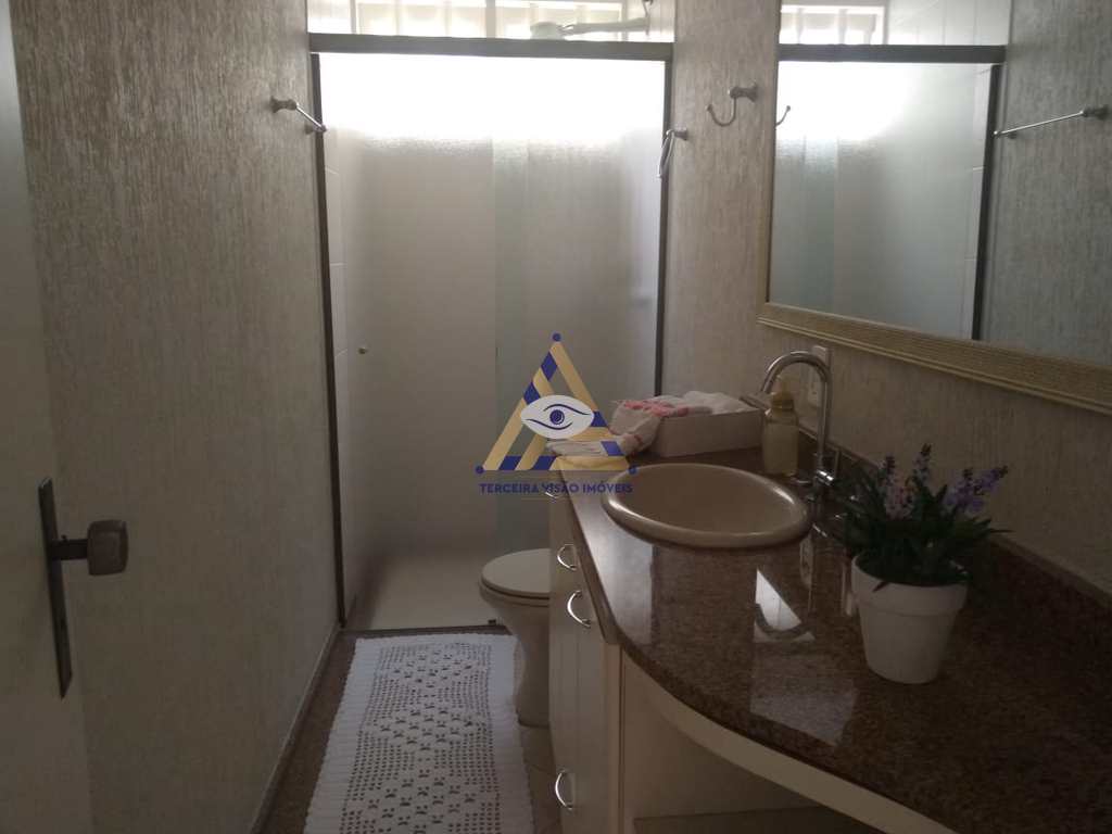 Casa em Mogi das Cruzes, no bairro Vila Suissa