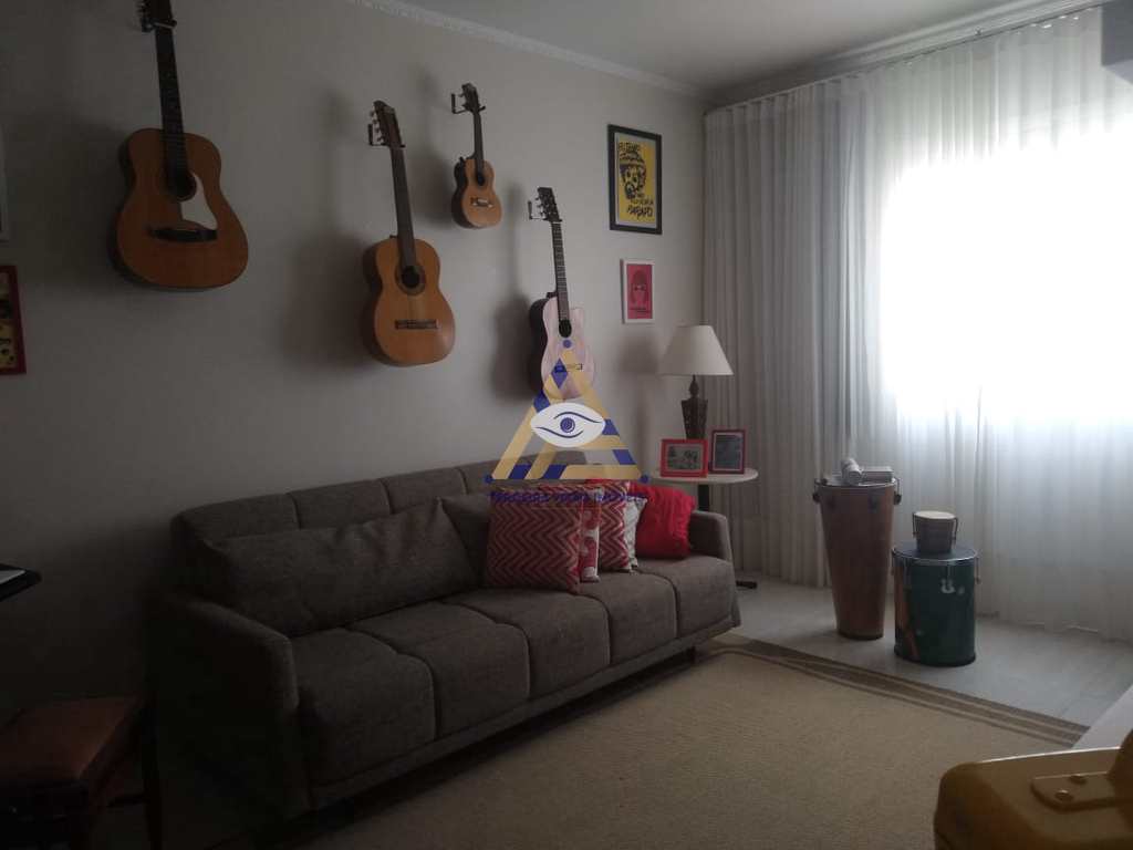 Casa em Mogi das Cruzes, no bairro Vila Suissa