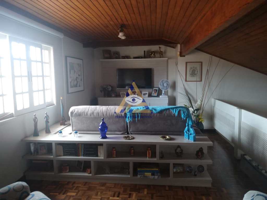 Casa em Mogi das Cruzes, no bairro Vila Suissa