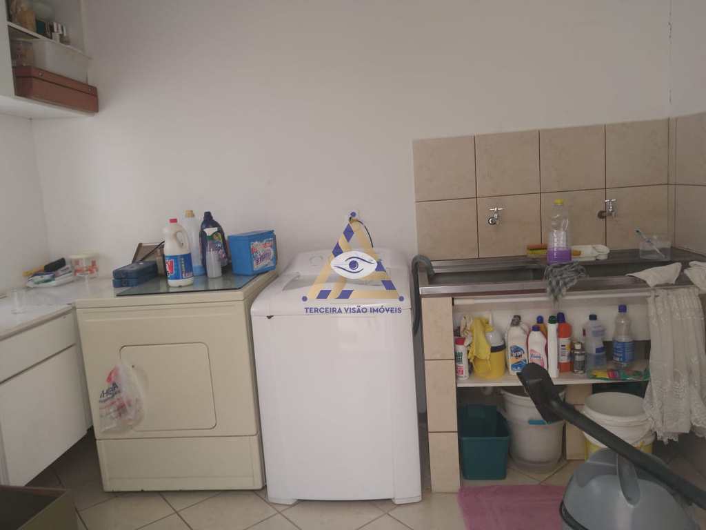 Casa em Mogi das Cruzes, no bairro Vila Suissa