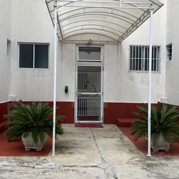Apartamento em Mogi das Cruzes, bairro Vila Lavínia