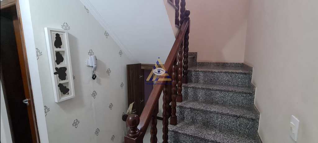 Sobrado em Mogi das Cruzes, no bairro Vila Suissa