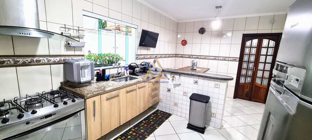 Sobrado em Mogi das Cruzes, no bairro Vila Suissa