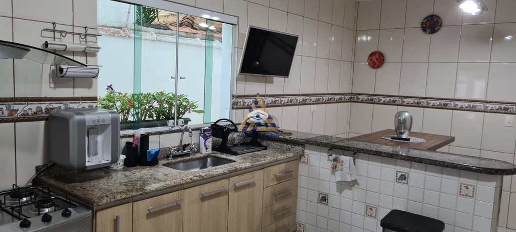 Sobrado em Mogi das Cruzes, no bairro Vila Suissa