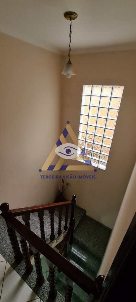 Sobrado em Mogi das Cruzes, no bairro Vila Suissa