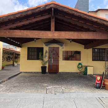 Casa de Condomínio em Mogi das Cruzes, bairro Jardim Rodeio