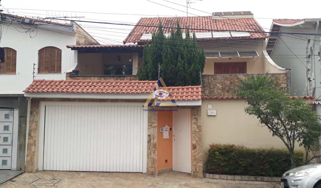Casa em Mogi das Cruzes, bairro Vila Mogilar