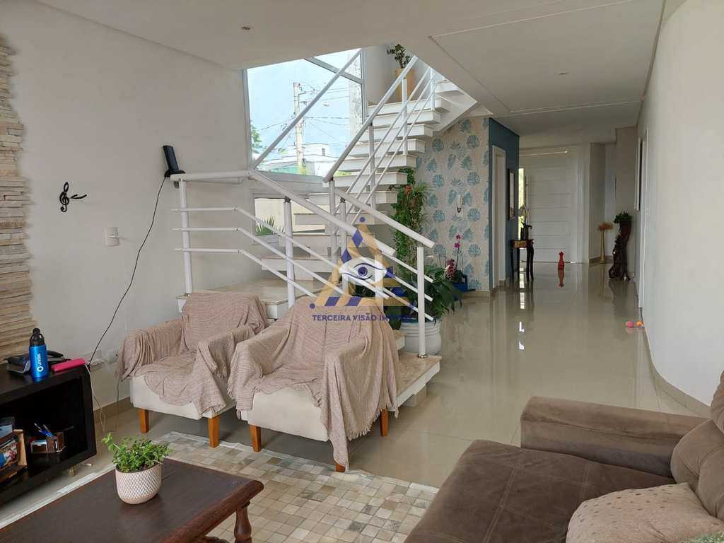 Casa de Condomínio em Mogi das Cruzes, no bairro Condomínio Aruã Brisas