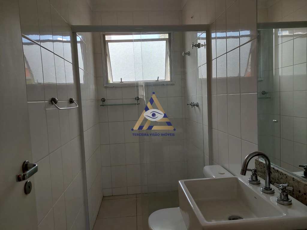 Casa de Condomínio em Mogi das Cruzes, no bairro Condomínio Residencial Vila das Flores - Rosas - Nova Mogilar