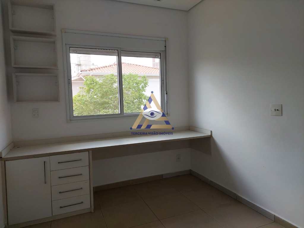 Casa de Condomínio em Mogi das Cruzes, no bairro Condomínio Residencial Vila das Flores - Rosas - Nova Mogilar