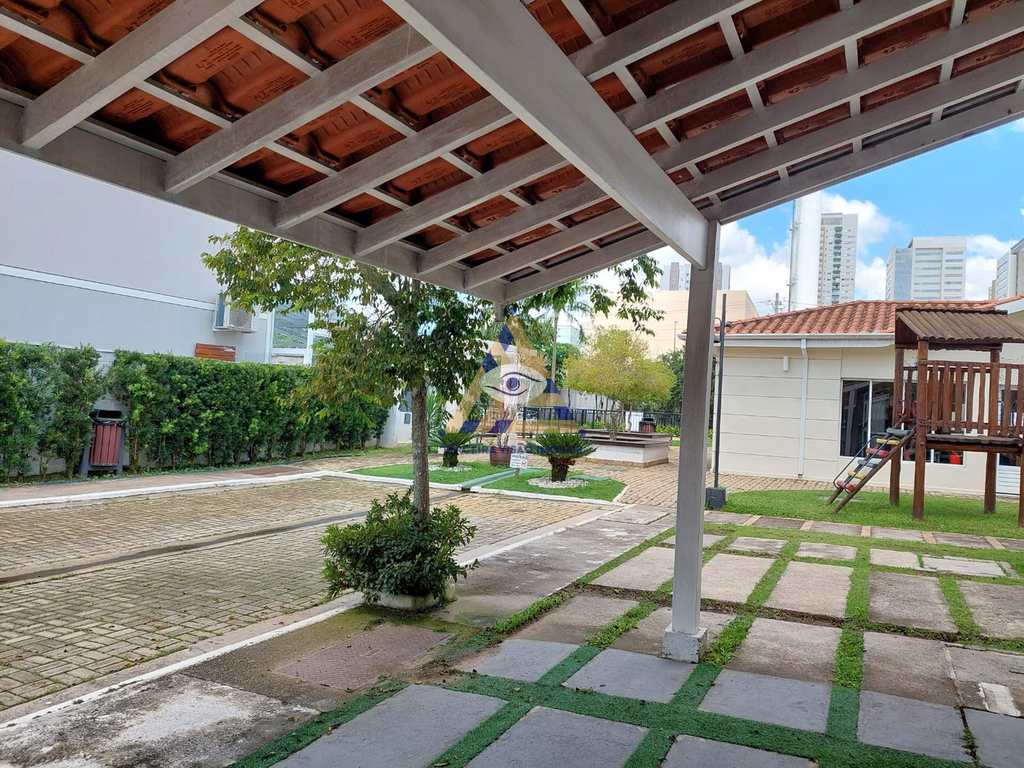 Casa de Condomínio em Mogi das Cruzes, no bairro Condomínio Residencial Vila das Flores - Rosas - Nova Mogilar