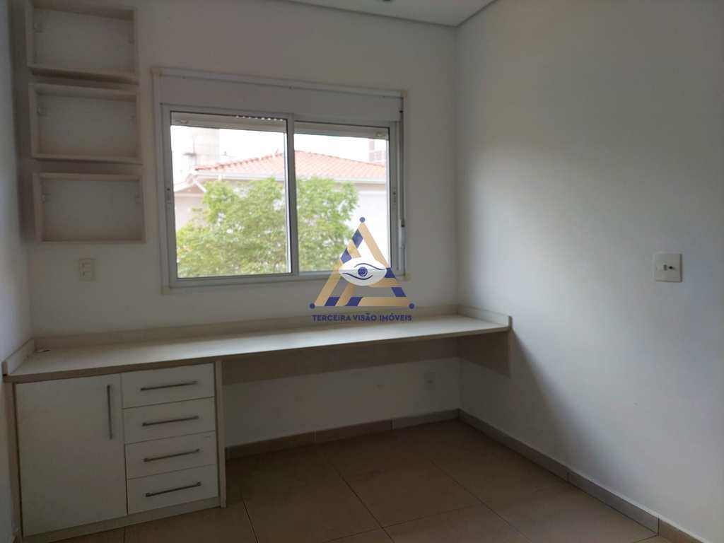 Casa de Condomínio em Mogi das Cruzes, no bairro Condomínio Residencial Vila das Flores - Rosas - Nova Mogilar