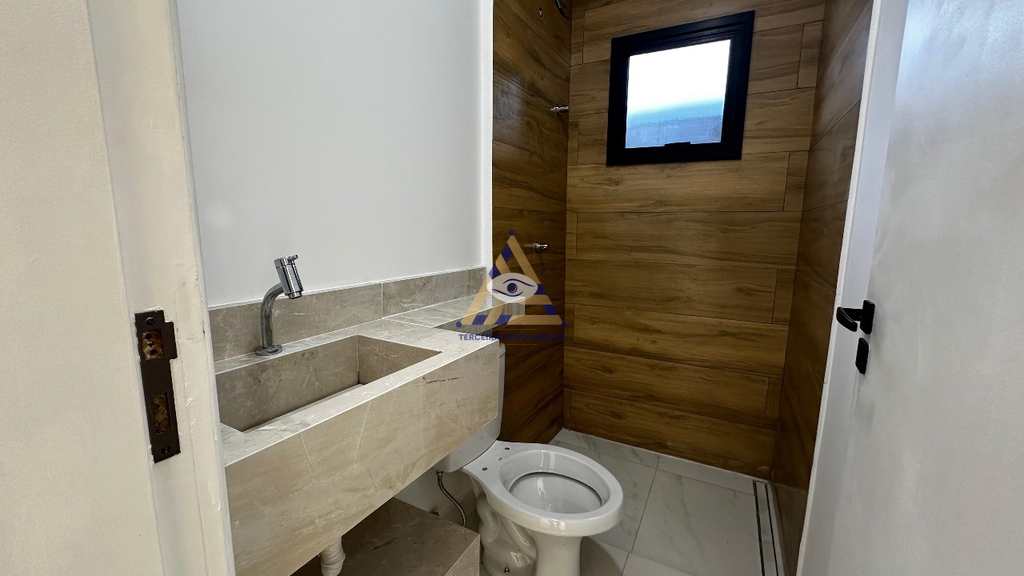 Casa em Mogi das Cruzes, no bairro Vila Suíssa - Jd Juliana