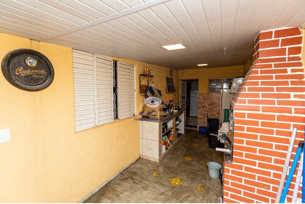 Casa em Mogi das Cruzes, no bairro Vila Mogilar