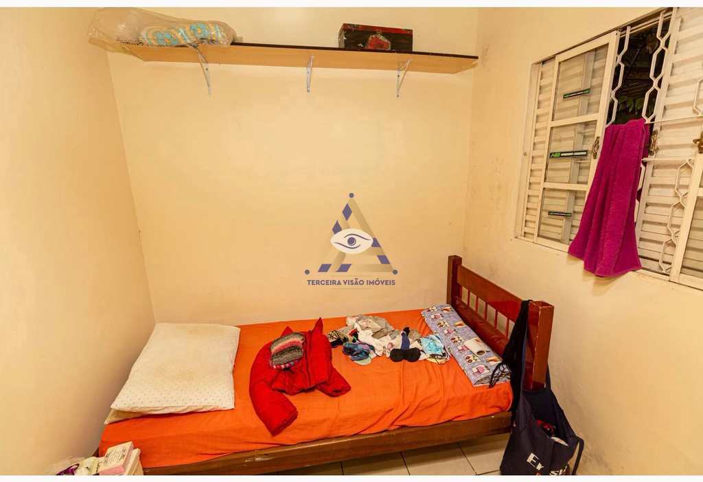 Casa em Mogi das Cruzes, no bairro Vila Mogilar