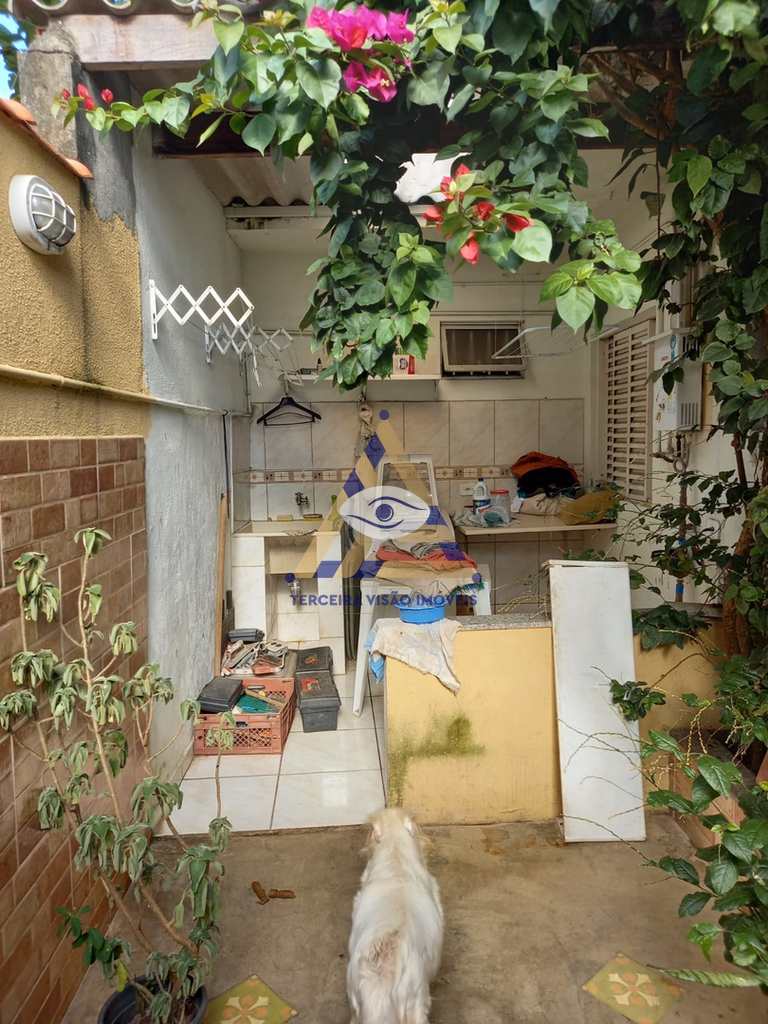 Casa em Mogi das Cruzes, no bairro Vila Mogilar