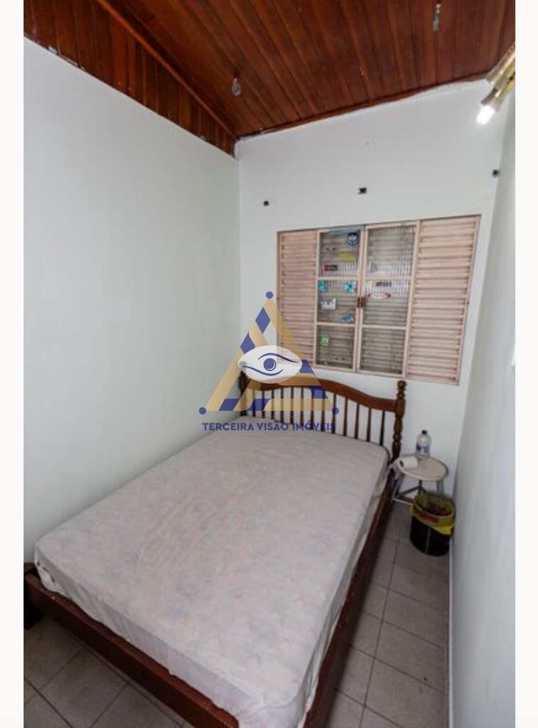 Casa em Mogi das Cruzes, no bairro Vila Mogilar