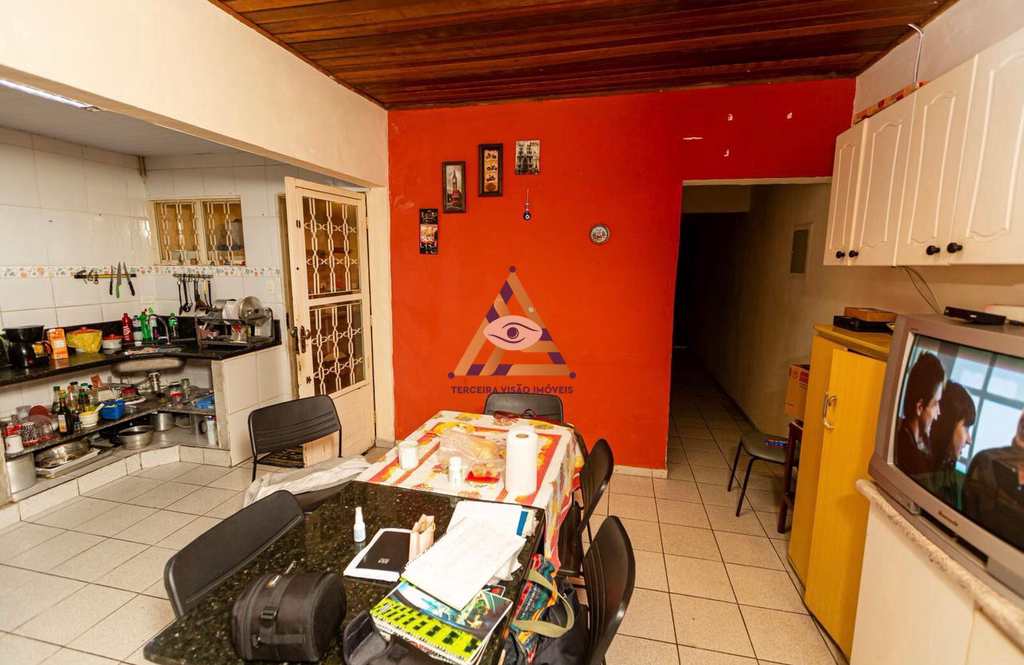 Casa em Mogi das Cruzes, no bairro Vila Mogilar