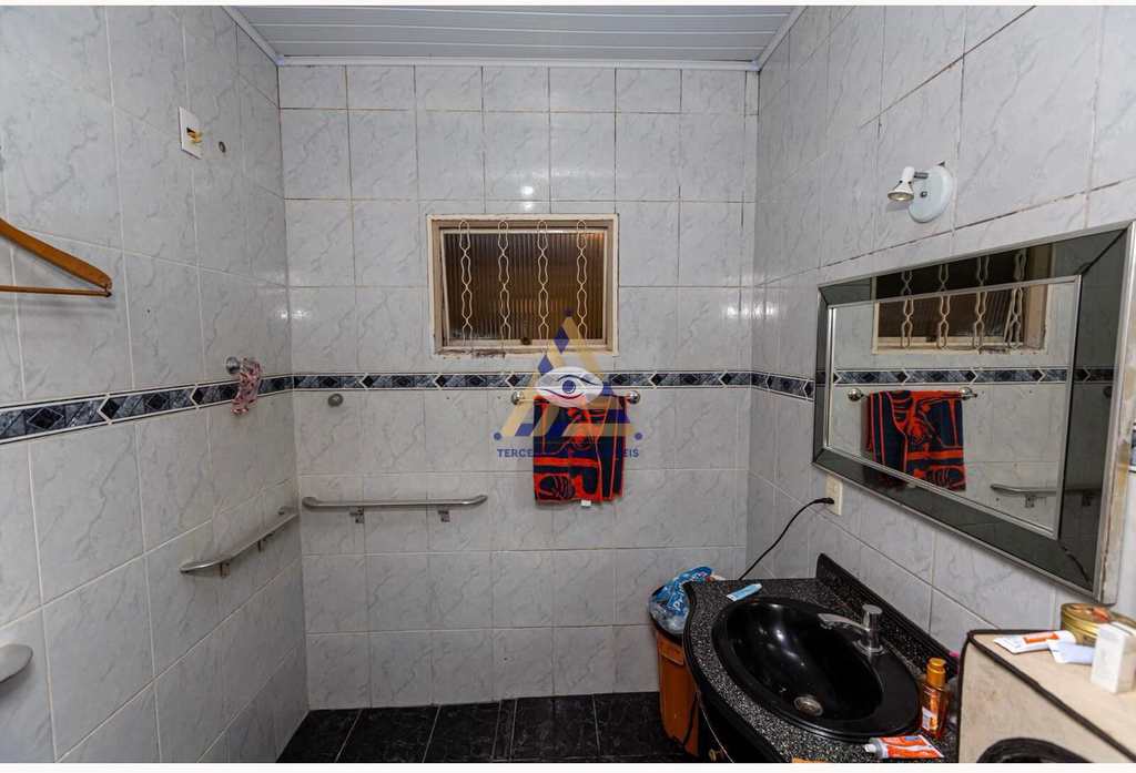 Casa em Mogi das Cruzes, no bairro Vila Mogilar