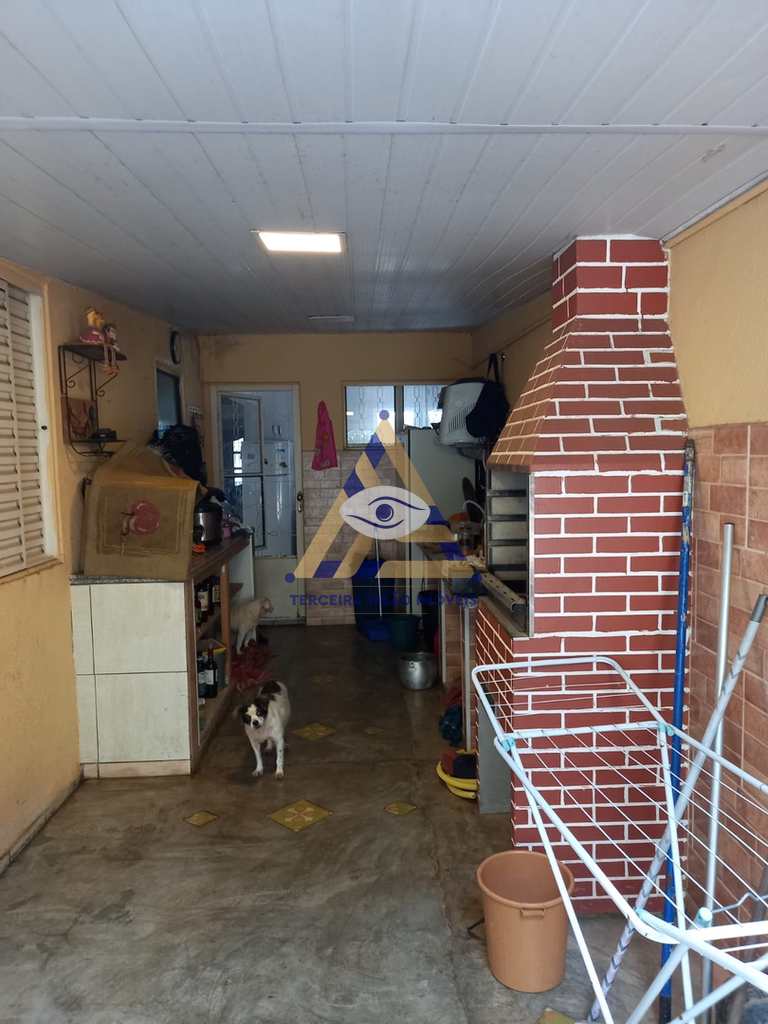Casa em Mogi das Cruzes, no bairro Vila Mogilar