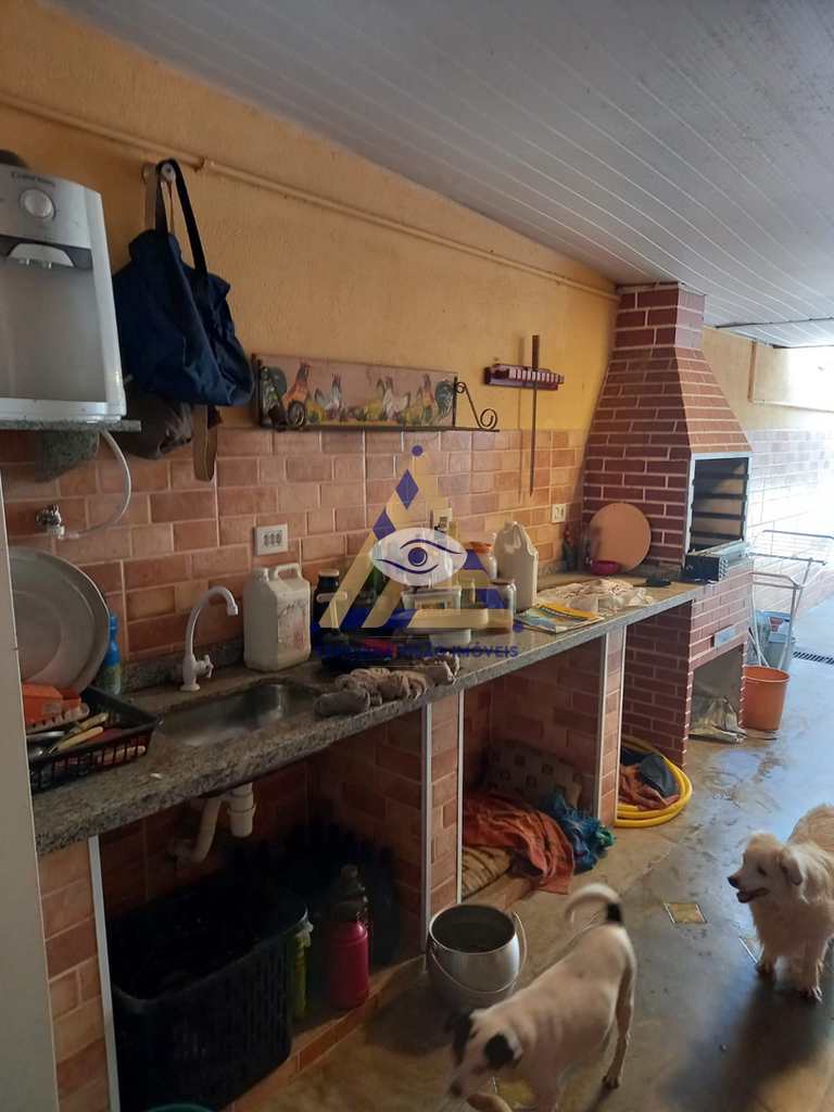 Casa em Mogi das Cruzes, no bairro Vila Mogilar