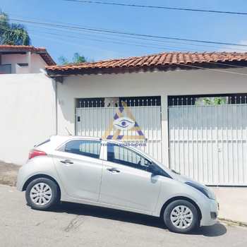 Casa em Mogi das Cruzes, bairro Vila Suissa