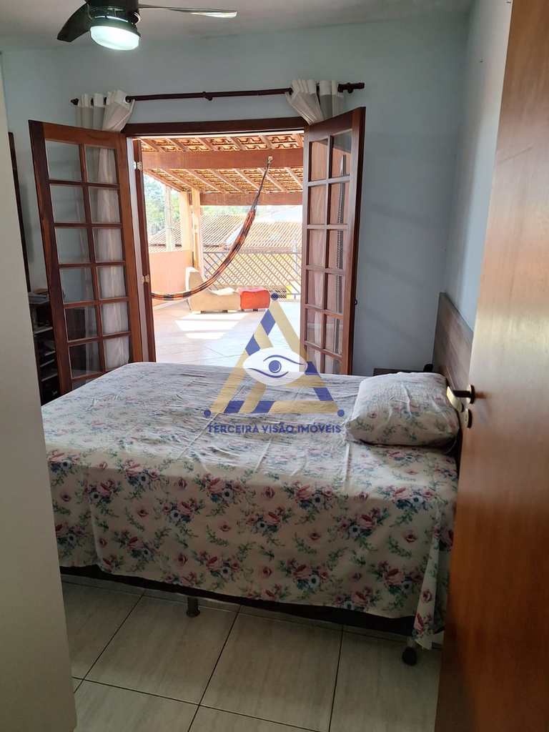 Casa em Mogi das Cruzes, no bairro Jardim São Pedro