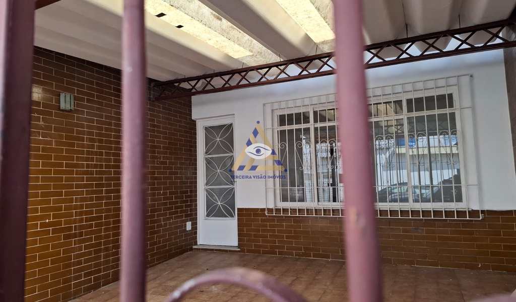 Casa em Mogi das Cruzes, bairro Vila Mogilar