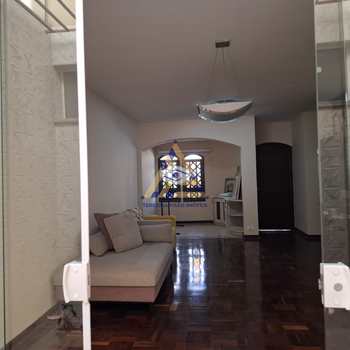 Casa em Mogi das Cruzes, bairro Mogi Moderno