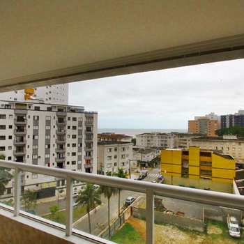 Apartamento em Praia Grande, bairro Ocian