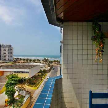 Apartamento em Praia Grande, bairro Ocian