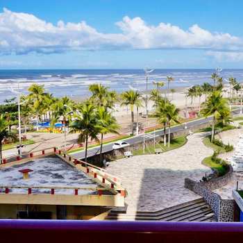 Apartamento em Praia Grande, bairro Ocian