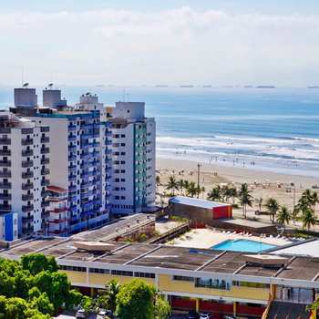 Apartamento em Praia Grande, bairro Ocian