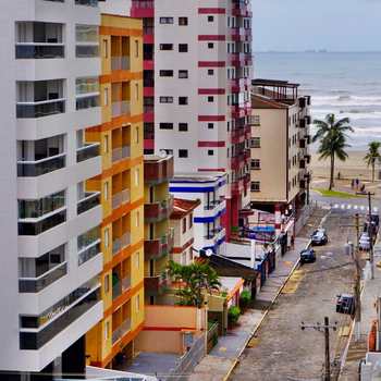 Apartamento em Praia Grande, bairro Ocian
