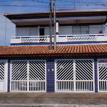 Casa em Praia Grande, bairro Mirim