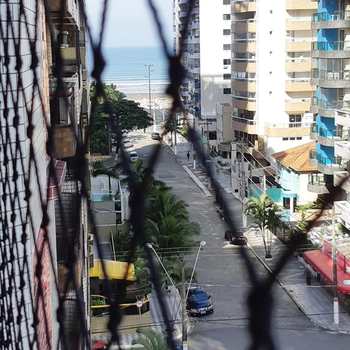 Apartamento em Praia Grande, bairro Canto do Forte