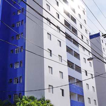 Apartamento em Praia Grande, bairro Canto do Forte
