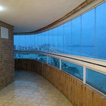 Cobertura em Praia Grande, bairro Ocian